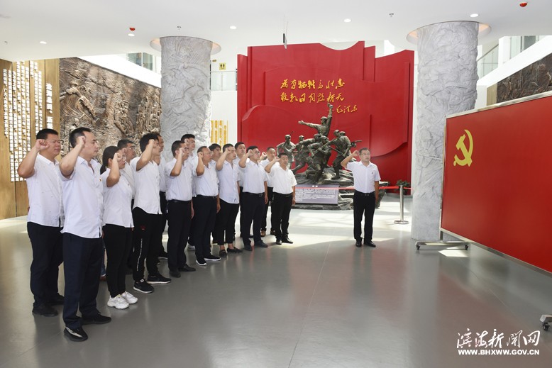 县供电公司生产支部到和平公园革命烈士纪念馆参观学习